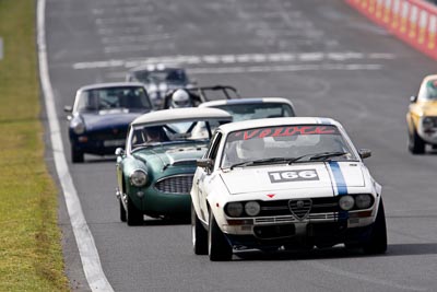 166;12-April-2009;1980-Alfa-Romeo-GTV;Australia;Bathurst;FOSC;Festival-of-Sporting-Cars;Historic-Sports-Cars;Mt-Panorama;NSW;New-South-Wales;Steve-Smith;auto;classic;motorsport;racing;super-telephoto;vintage