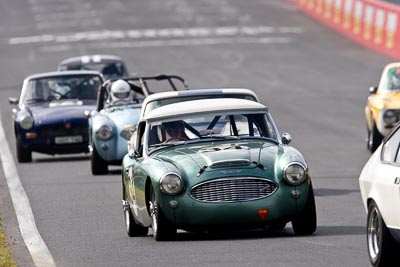 34;12-April-2009;1959-Austin-Healey-3000;Australia;Bathurst;Brian-Duffy;FOSC;Festival-of-Sporting-Cars;Historic-Sports-Cars;Mt-Panorama;NSW;New-South-Wales;RFE437;auto;classic;motorsport;racing;super-telephoto;vintage