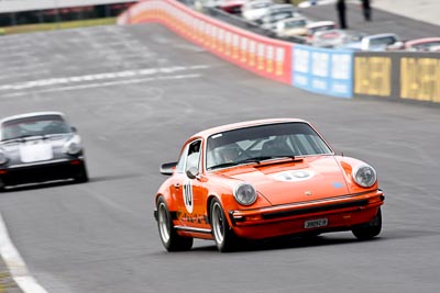 10;12-April-2009;1974-Porsche-911-Carrera;30092H;Australia;Bathurst;Bill-Pye;FOSC;Festival-of-Sporting-Cars;Historic-Sports-Cars;Mt-Panorama;NSW;New-South-Wales;auto;classic;motion-blur;motorsport;racing;super-telephoto;vintage