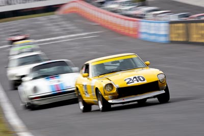 240;12-April-2009;1971-Datsun-240Z;Australia;Bathurst;FOSC;Festival-of-Sporting-Cars;Historic-Sports-Cars;Mt-Panorama;NSW;New-South-Wales;Russell-Stanford;auto;classic;motion-blur;motorsport;racing;super-telephoto;vintage