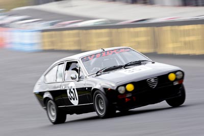 351;12-April-2009;1978-Alfa-Romeo-GTV-Coupe;Australia;Bathurst;FOSC;Festival-of-Sporting-Cars;Historic-Sports-Cars;Mt-Panorama;NSW;New-South-Wales;Steve-Constantinidis;auto;classic;motion-blur;motorsport;racing;super-telephoto;vintage