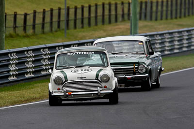 210;12-April-2009;1967-Morris-Cooper-S;Australia;Bathurst;FOSC;Festival-of-Sporting-Cars;Mt-Panorama;NSW;New-South-Wales;Paul-Battersby;Regularity;auto;motorsport;racing;super-telephoto