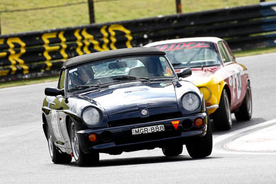 17;12-April-2009;1995-MGR-V8;Australia;Bathurst;FOSC;Festival-of-Sporting-Cars;MGR888;Mt-Panorama;NSW;New-South-Wales;Peter-Butler;Regularity;auto;motorsport;racing;super-telephoto