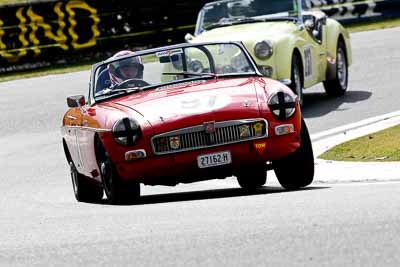 87;12-April-2009;1967-MGB;27162H;Australia;Bathurst;FOSC;Festival-of-Sporting-Cars;Kerry-Phelan;Mt-Panorama;NSW;New-South-Wales;Regularity;auto;motorsport;racing;super-telephoto