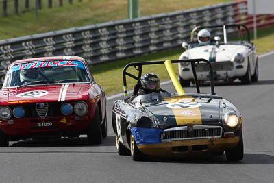 25;12-April-2009;1964-MGB;Australia;Bathurst;FOSC;Festival-of-Sporting-Cars;Mt-Panorama;NSW;New-South-Wales;Sports-Touring;Spud-Spruyt;auto;motorsport;racing;super-telephoto
