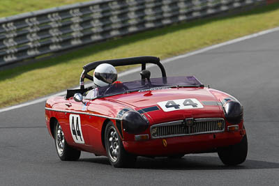 44;12-April-2009;1969-MGB;Australia;Bathurst;FOSC;Festival-of-Sporting-Cars;Lisa-Tobin‒Smith;Mt-Panorama;NSW;New-South-Wales;Sports-Touring;auto;motorsport;racing;super-telephoto