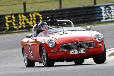 96;12-April-2009;1968-MGB-V8;Australia;Bathurst;FOSC;Festival-of-Sporting-Cars;Geoff-Herbert;MY69B;Mt-Panorama;NSW;New-South-Wales;Sports-Touring;auto;motorsport;racing;super-telephoto