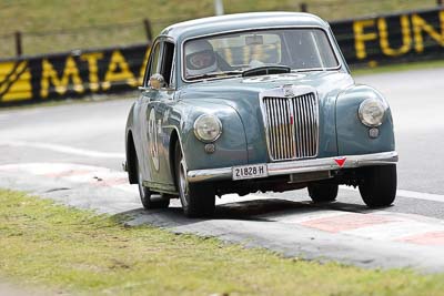 24;12-April-2009;1959-MG-ZA-Magnette;21828H;Australia;Bathurst;Bruce-Smith;FOSC;Festival-of-Sporting-Cars;Mt-Panorama;NSW;New-South-Wales;Sports-Touring;auto;motorsport;racing;super-telephoto