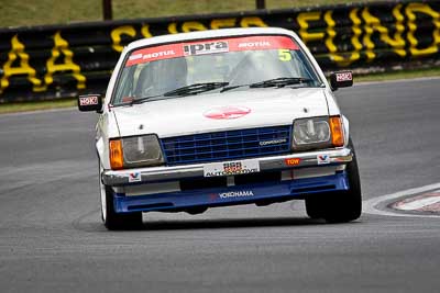 5;12-April-2009;1979-Holden-Commodore-VB;Australia;Bathurst;FOSC;Festival-of-Sporting-Cars;Improved-Production;Mt-Panorama;NSW;New-South-Wales;Rod-Wallace;auto;motorsport;racing;super-telephoto