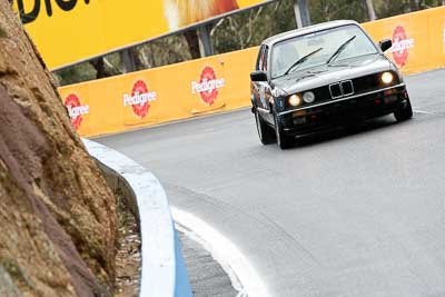 400;12-April-2009;1985-BMW-323i;Andrew-McMaster;Australia;Bathurst;FOSC;Festival-of-Sporting-Cars;Mt-Panorama;NSW;New-South-Wales;Regularity;auto;motorsport;racing;super-telephoto