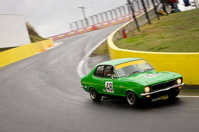 48;12-April-2009;1972-Holden-Torana-XU‒1;Australia;Bathurst;FOSC;Festival-of-Sporting-Cars;Historic-Touring-Cars;Mt-Panorama;NSW;New-South-Wales;Noel-Roberts;auto;classic;motion-blur;motorsport;racing;telephoto;vintage