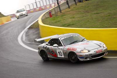 10;12-April-2009;2001-Mazda-MX‒5-SP;Australia;Bathurst;FOSC;Festival-of-Sporting-Cars;Mazda-MX‒5;Mazda-MX5;Mazda-Miata;Mt-Panorama;NSW;New-South-Wales;Regularity;Russell-Battisson;auto;motorsport;racing;telephoto