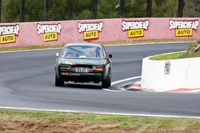 5;12-April-2009;1974-Alfa-Romeo-GTV-2000;Australia;Bathurst;FOSC;Festival-of-Sporting-Cars;Historic-Sports-Cars;John-Carson;Mt-Panorama;NSW;New-South-Wales;S17118;auto;classic;motorsport;racing;super-telephoto;vintage