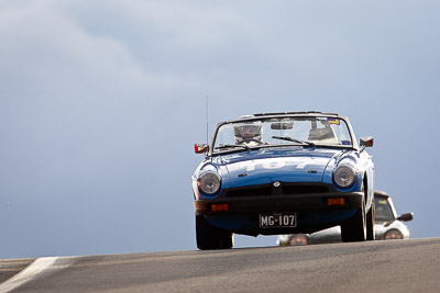 107;12-April-2009;1980-MGB-Roadster;Australia;Bathurst;FOSC;Festival-of-Sporting-Cars;MG107;Mt-Panorama;NSW;New-South-Wales;Regularity;Tony-Cohen;auto;motorsport;racing;super-telephoto