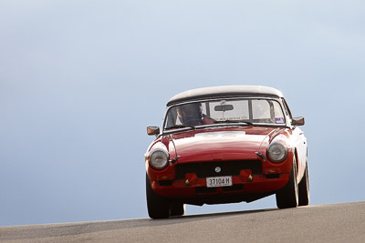 62;12-April-2009;1975-MGB;37104H;Alan-Brown;Australia;Bathurst;FOSC;Festival-of-Sporting-Cars;Mt-Panorama;NSW;New-South-Wales;Regularity;auto;motorsport;racing;super-telephoto