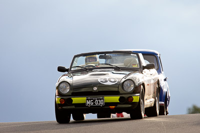 30;12-April-2009;1995-MGR-V8;Alan-Heritage;Australia;Bathurst;FOSC;Festival-of-Sporting-Cars;MG030;Mt-Panorama;NSW;New-South-Wales;Regularity;auto;motorsport;racing;super-telephoto