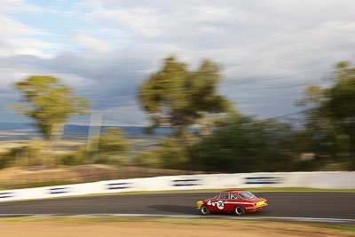 310;12-April-2009;1968-Alfa-Romeo-GTV-1750;Australia;Bathurst;FOSC;Festival-of-Sporting-Cars;Geoff-Burgess;Mt-Panorama;NSW;New-South-Wales;Regularity;auto;motion-blur;motorsport;racing;wide-angle