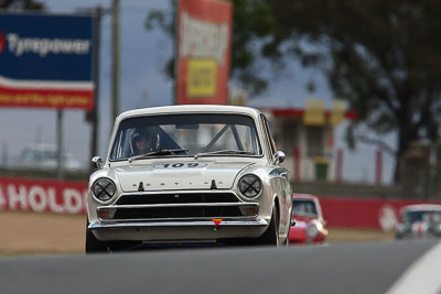 109;12-April-2009;1964-Ford-Cortina-Mk-I;Australia;Bathurst;FOSC;Festival-of-Sporting-Cars;Matthew-Windsor;Mt-Panorama;NSW;New-South-Wales;Sports-Touring;auto;motorsport;racing;super-telephoto