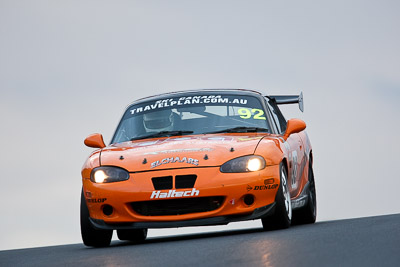 92;12-April-2009;2004-Mazda-MX‒5-SP;Australia;Bathurst;Chris-Tonna;FOSC;Festival-of-Sporting-Cars;Marque-and-Production-Sports;Mazda-MX‒5;Mazda-MX5;Mazda-Miata;Mt-Panorama;NSW;New-South-Wales;auto;motorsport;racing;super-telephoto
