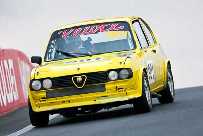 901;12-April-2009;1981-Alfa-Romeo-Alfasud;Australia;Bathurst;FOSC;Festival-of-Sporting-Cars;Marque-and-Production-Sports;Mt-Panorama;NSW;New-South-Wales;Paul-Murray;auto;motorsport;racing;super-telephoto