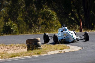 2;6-June-2009;Australia;Ben-Gersekowski;Formula-Ford;Morgan-Park-Raceway;QLD;Queensland;Racing-Cars;Van-Dieman-RF03;Warwick;auto;motorsport;racing;super-telephoto