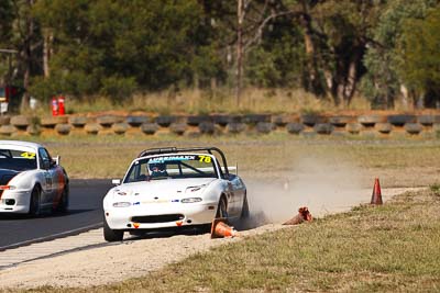 78;6-June-2009;Australia;Gary-Harris;Group-2A;Group-2B;Mazda-MX‒5;Mazda-MX5;Mazda-Miata;Morgan-Park-Raceway;QLD;Queensland;Warwick;auto;motorsport;off-track;racing;super-telephoto