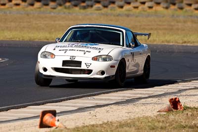 74;6-June-2009;Australia;Group-2A;Group-2B;Mazda-MX‒5;Mazda-MX5;Mazda-Miata;Morgan-Park-Raceway;Neil-Dedrie;QLD;Queensland;Warwick;auto;motorsport;racing;super-telephoto