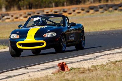 290;6-June-2009;Australia;Group-2F;Mazda-MX‒5;Mazda-MX5;Mazda-Miata;Morgan-Park-Raceway;QLD;Queensland;Tim-Brown;Warwick;auto;motorsport;racing;super-telephoto