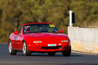 25;6-June-2009;Australia;Henri-Van-Roden;Mazda-MX‒5;Mazda-MX5;Mazda-Miata;Morgan-Park-Raceway;QLD;Queensland;Regularity;Warwick;auto;motorsport;racing;super-telephoto