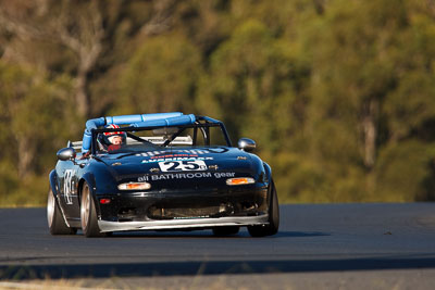 25;6-June-2009;Australia;Group-2A;Group-2B;Henri-Van-Roden;Mazda-MX‒5;Mazda-MX5;Mazda-Miata;Morgan-Park-Raceway;QLD;Queensland;Warwick;auto;motorsport;racing;super-telephoto