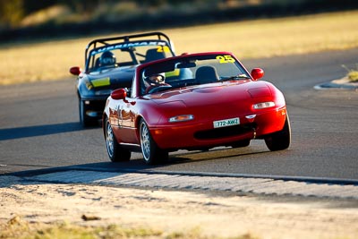 25;6-June-2009;Australia;Henri-Van-Roden;Mazda-MX‒5;Mazda-MX5;Mazda-Miata;Morgan-Park-Raceway;QLD;Queensland;Regularity;Warwick;auto;motorsport;racing;super-telephoto