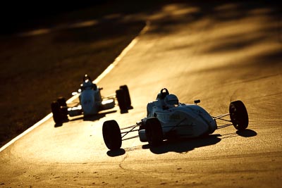 2;6-June-2009;Australia;Ben-Gersekowski;Formula-Ford;Morgan-Park-Raceway;QLD;Queensland;Racing-Cars;Topshot;Van-Dieman-RF03;Warwick;afternoon;auto;motorsport;racing;super-telephoto