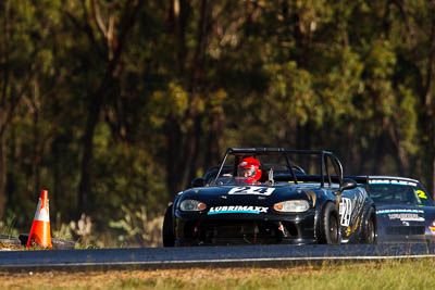 24;7-June-2009;Australia;Brian-Ferrabee;Group-2A;Group-2B;Mazda-MX‒5;Mazda-MX5;Mazda-Miata;Morgan-Park-Raceway;QLD;Queensland;Warwick;auto;motorsport;racing;super-telephoto