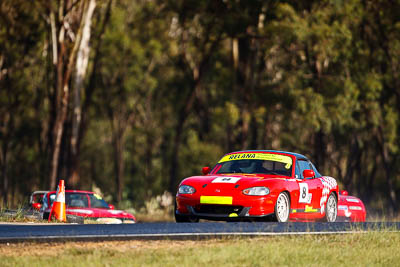 8;7-June-2009;Australia;David-Gainer;Group-2F;Mazda-MX‒5;Mazda-MX5;Mazda-Miata;Morgan-Park-Raceway;QLD;Queensland;Warwick;auto;motorsport;racing;super-telephoto