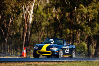 290;7-June-2009;Australia;Group-2F;Mazda-MX‒5;Mazda-MX5;Mazda-Miata;Morgan-Park-Raceway;QLD;Queensland;Tim-Brown;Warwick;auto;motorsport;racing;super-telephoto