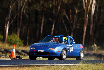 44;7-June-2009;Australia;Calum-Ballinger;Group-2F;Mazda-MX‒5;Mazda-MX5;Mazda-Miata;Morgan-Park-Raceway;QLD;Queensland;Warwick;auto;motorsport;racing;super-telephoto