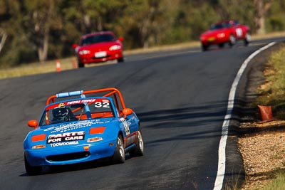 32;7-June-2009;Australia;Mazda-MX‒5;Mazda-MX5;Mazda-Miata;Mike-Calcutt;Morgan-Park-Raceway;QLD;Queensland;Regularity;Warwick;auto;motorsport;racing;super-telephoto