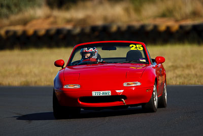 25;7-June-2009;Australia;Henri-Van-Roden;Mazda-MX‒5;Mazda-MX5;Mazda-Miata;Morgan-Park-Raceway;QLD;Queensland;Regularity;Warwick;auto;motorsport;racing;super-telephoto