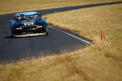 25;7-June-2009;Australia;Group-2A;Group-2B;Henri-Van-Roden;Mazda-MX‒5;Mazda-MX5;Mazda-Miata;Morgan-Park-Raceway;QLD;Queensland;Warwick;auto;grass;motorsport;racing;super-telephoto