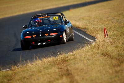 42;7-June-2009;Andrew-Weller;Australia;Group-2F;Mazda-MX‒5;Mazda-MX5;Mazda-Miata;Morgan-Park-Raceway;QLD;Queensland;Warwick;auto;grass;motorsport;racing;super-telephoto