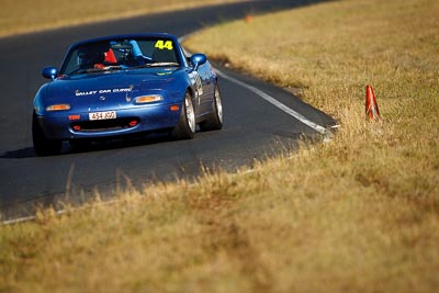 44;7-June-2009;Australia;Calum-Ballinger;Group-2F;Mazda-MX‒5;Mazda-MX5;Mazda-Miata;Morgan-Park-Raceway;QLD;Queensland;Warwick;auto;grass;motorsport;racing;super-telephoto