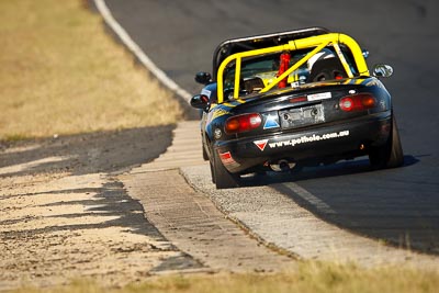 68;7-June-2009;Australia;Greg-Quince;Group-2F;Mazda-MX‒5;Mazda-MX5;Mazda-Miata;Morgan-Park-Raceway;QLD;Queensland;Warwick;auto;motorsport;racing;super-telephoto