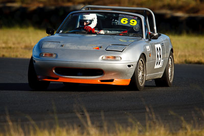 69;7-June-2009;Australia;Geoff-Marsh;Group-2F;Mazda-MX‒5;Mazda-MX5;Mazda-Miata;Morgan-Park-Raceway;QLD;Queensland;Warwick;auto;motorsport;racing;super-telephoto