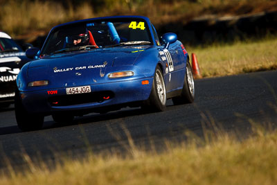 44;7-June-2009;Australia;Calum-Ballinger;Group-2F;Mazda-MX‒5;Mazda-MX5;Mazda-Miata;Morgan-Park-Raceway;QLD;Queensland;Warwick;auto;motorsport;racing;super-telephoto