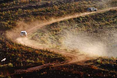 19-July-2009;4WD;Australia;Jimna;Nissan-Patrol;QLD;QRC;Queensland;Queensland-Rally-Championship;Sunshine-Coast;auto;dirt;dusty;gravel;landscape;morning;motorsport;official;racing;special-stage;super-telephoto;sweep