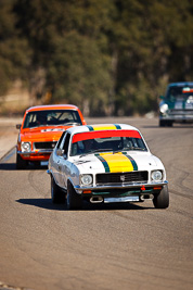 71;1972-Holden-Torana-XU‒1;24-July-2009;Australia;FOSC;Festival-of-Sporting-Cars;Group-N;Historic-Touring-Cars;Ian-Sawtell;NSW;Narellan;New-South-Wales;Oran-Park-Raceway;auto;classic;historic;motorsport;racing;super-telephoto;vintage
