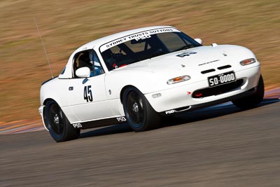 45;1990-Mazda-MX‒5;24-July-2009;Australia;FOSC;Festival-of-Sporting-Cars;Marque-Sports;Mazda-MX‒5;Mazda-MX5;Mazda-Miata;NSW;Narellan;New-South-Wales;Oran-Park-Raceway;Production-Sports-Cars;Shane-Otten;auto;motion-blur;motorsport;racing;super-telephoto