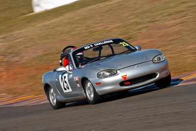 25;1999-Mazda-MX‒5;24-July-2009;Australia;FOSC;Festival-of-Sporting-Cars;Marque-Sports;Mazda-MX‒5;Mazda-MX5;Mazda-Miata;NSW;Narellan;Neil-Halls;New-South-Wales;Oran-Park-Raceway;Production-Sports-Cars;auto;motion-blur;motorsport;racing;super-telephoto