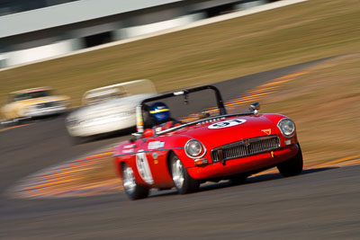 91;1970-MGB-Roadster;24-July-2009;Australia;FOSC;Festival-of-Sporting-Cars;Group-S;NSW;Narellan;New-South-Wales;Oran-Park-Raceway;Steve-Dunne‒Contant;auto;classic;historic;motion-blur;motorsport;racing;super-telephoto;vintage