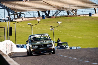 70;1976-Alfa-Romeo-Alfetta;24-July-2009;Australia;David-Wong;FOSC;Festival-of-Sporting-Cars;Improved-Production;NSW;Narellan;New-South-Wales;Oran-Park-Raceway;auto;motorsport;racing;super-telephoto